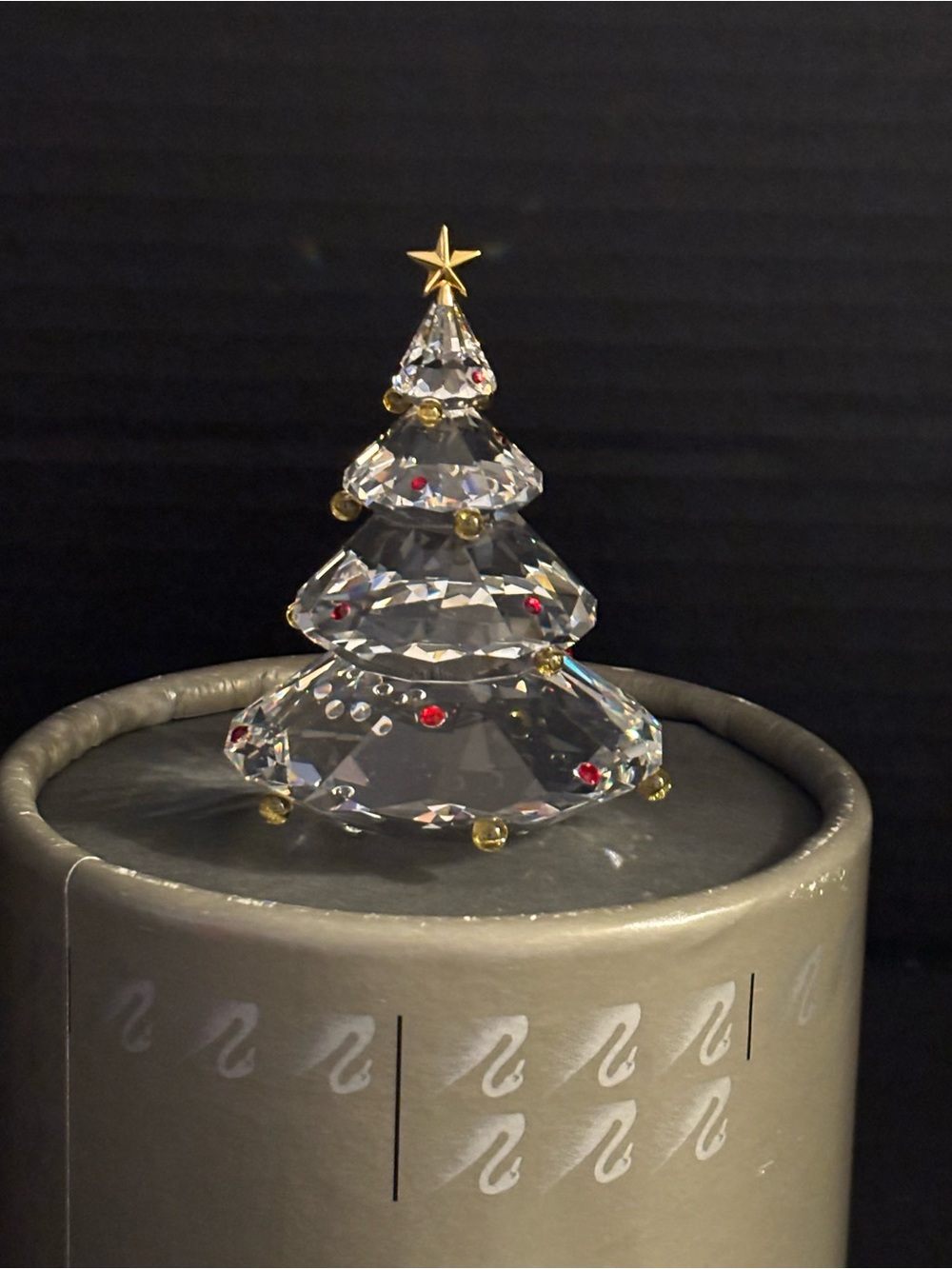 Swarovski Crystal Christmas Tree Figurine 266945 Gold Star Red Ornaments NIOB